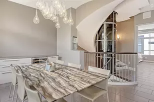 213 Cosmopolitan Ct, Sarasota, FL 34236 - Photo 15