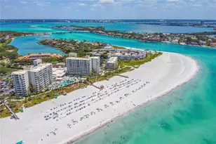 240 Sands Point Rd, Longboat Key, FL 34228 - Photo 3