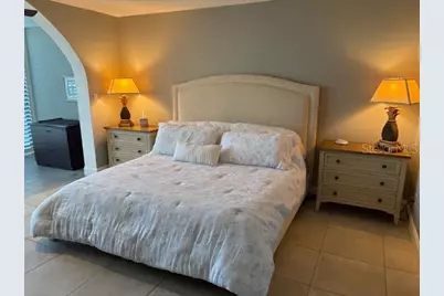 737 Bayport Way #D, Longboat Key, FL 34228 - Photo 5