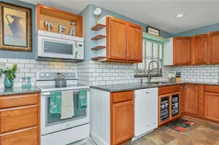 509 Ridgewood St NW, Port Charlotte, FL 33952 - Photo 15