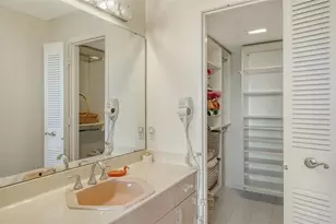 1975 Gulf of Mexico Dr, Longboat Key, FL 34228 - Photo 25