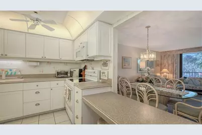 1975 Gulf Of Mexico Drive #G4-206, Longboat Key, FL 34228 - Photo 15