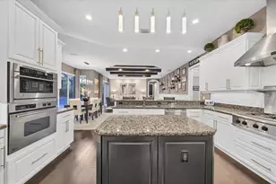 6943 Winners Cir, Lakewood Ranch, FL 34202 - Photo 9