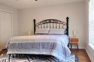 4250 Swift Rd, Sarasota, FL 34231 - Photo 19