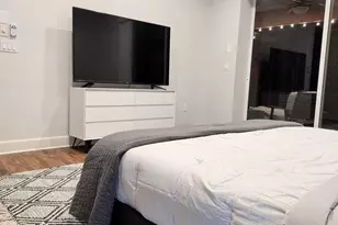 4250 Swift Rd, Sarasota, FL 34231 - Photo 9