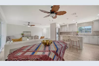 3085 Goldenrod Street, Sarasota, FL 34239 - Photo 9