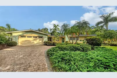 734 Indian Beach Circle, Sarasota, FL 34234 - Photo 43