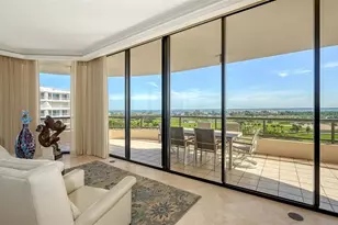 435 L Ambiance Dr, Longboat Key, FL 34228 - Photo 9