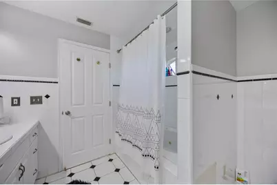 13951 Harbor View Drive, Seminole, FL 33776 - Photo 27