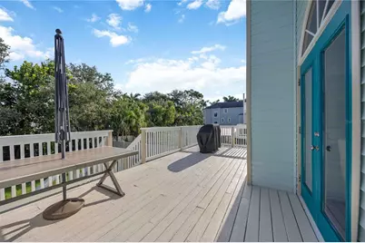 13951 Harbor View Drive, Seminole, FL 33776 - Photo 33