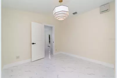 625 W Olympia Avenue, Punta Gorda, FL 33950 - Photo 37