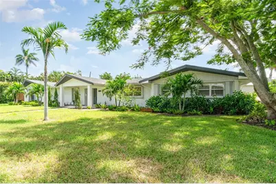 625 W Olympia Avenue, Punta Gorda, FL 33950 - Photo 3