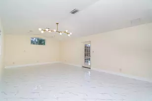 625 W Olympia Ave, Punta Gorda, FL 33950 - Photo 31