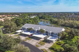 432 Sunset Lake Blvd, Venice, FL 34292 - Photo 1