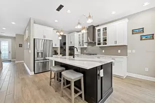 16750 Savory Mist Cir, Bradenton, FL 34211 - Photo 9