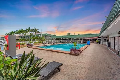 7150 N Tamiami Trail #S615, Sarasota, FL 34243 - Photo 15