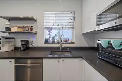 6767 Sunset Way #309, Saint Pete Beach, FL 33706 - Photo 5