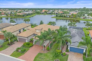 17535 Hampton Falls Terrace, Bradenton, FL 34202 - Photo 35