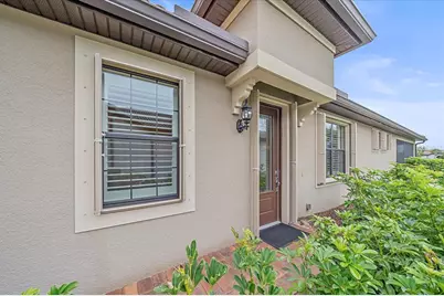 17535 Hampton Falls Terrace, Bradenton, FL 34202 - Photo 3