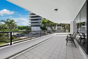 565 Sanctuary Dr, Longboat Key, FL 34228 - Photo 13