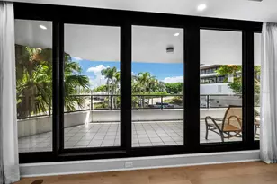 565 Sanctuary Dr, Longboat Key, FL 34228 - Photo 11