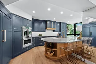 565 Sanctuary Dr, Longboat Key, FL 34228 - Photo 17