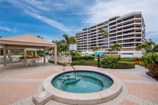 565 Sanctuary Dr, Longboat Key, FL 34228 - Photo 53