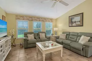 4176 Vallarta Ct, Sarasota, FL 34233 - Photo 3