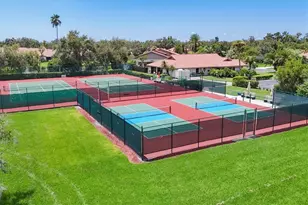 3946 Wilshire Cir E, Sarasota, FL 34238 - Photo 49