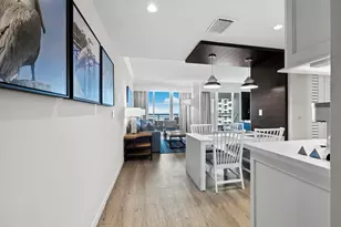 210 Sands Point Rd, Longboat Key, FL 34228 - Photo 5