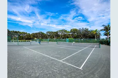 210 Sands Point Road #2405, Longboat Key, FL 34228 - Photo 35