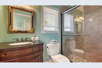 220 36th Street, Holmes Beach, FL 34217 - Photo 27