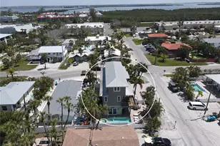 220 36th St, Holmes Beach, FL 34217 - Photo 45