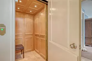 220 36th St, Holmes Beach, FL 34217 - Photo 7