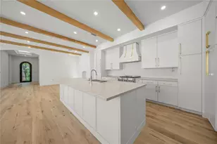 1648 Bonita Ln, Sarasota, FL 34239 - Photo 11