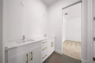 1648 Bonita Ln, Sarasota, FL 34239 - Photo 31