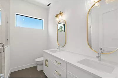 1648 Bonita Lane, Sarasota, FL 34239 - Photo 33