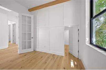 1648 Bonita Lane, Sarasota, FL 34239 - Photo 15