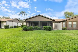 462 Oak Hill Cir, Sarasota, FL 34232 - Photo 17