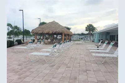 4812 Boca Raton Avenue, Sarasota, FL 34234 - Photo 5