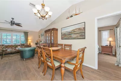 5717 28th Street E, Bradenton, FL 34203 - Photo 9