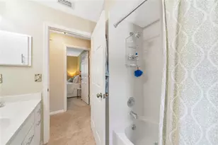 5717 28th St E, Bradenton, FL 34203 - Photo 43