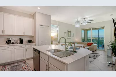 12140 Wellen Golf Street #301, Venice, FL 34293 - Photo 5