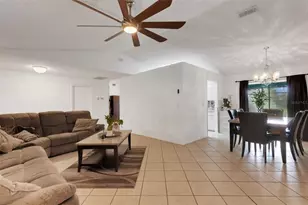 5709 39th St Cir E, Bradenton, FL 34203 - Photo 7