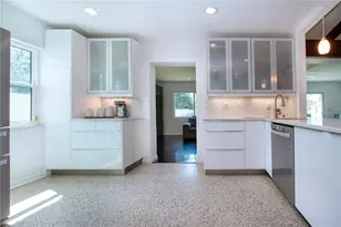 2238 Rose St, Sarasota, FL 34239 - Photo 35