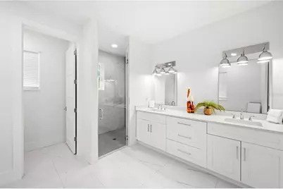 3319 S Osprey Avenue, Sarasota, FL 34239 - Photo 23