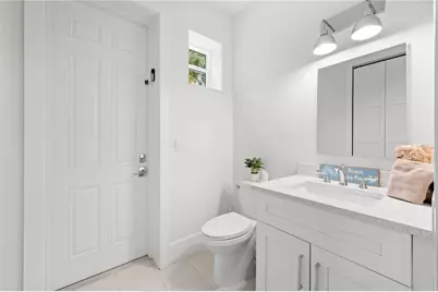 3319 S Osprey Avenue, Sarasota, FL 34239 - Photo 17