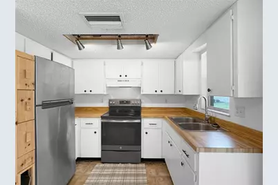 635 Lewis Street, Englewood, FL 34223 - Photo 11