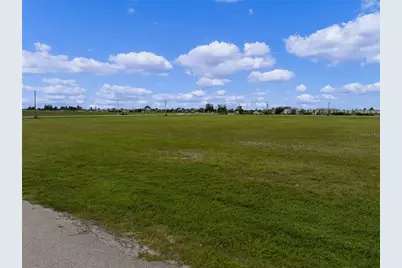 3216 NW 9th Street, Cape Coral, FL 33993 - Photo 11