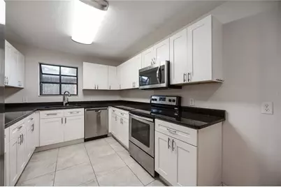 4148 Lancaster Drive, Sarasota, FL 34241 - Photo 19